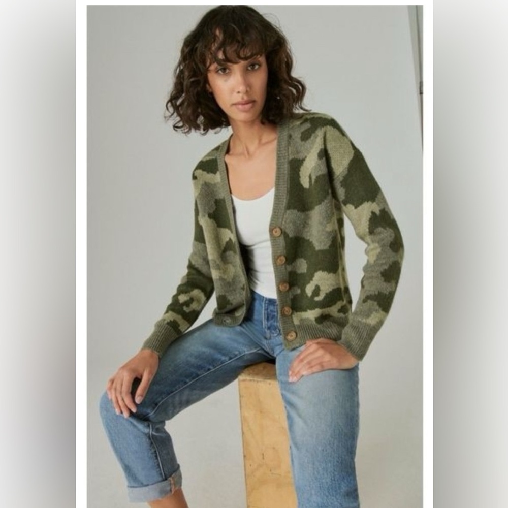 NWT Lucky Brand Button Down Knit Camouflage Cardigan Women's size Small